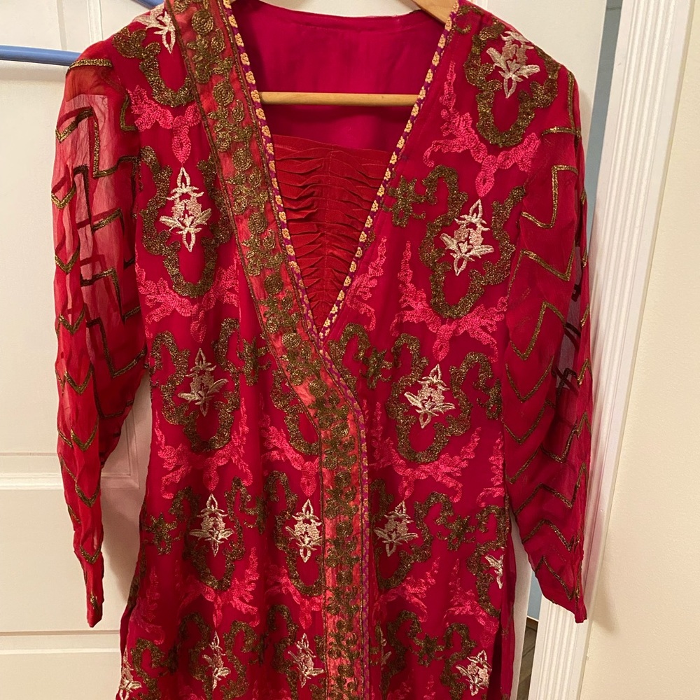 Pakistani 3 piece suit